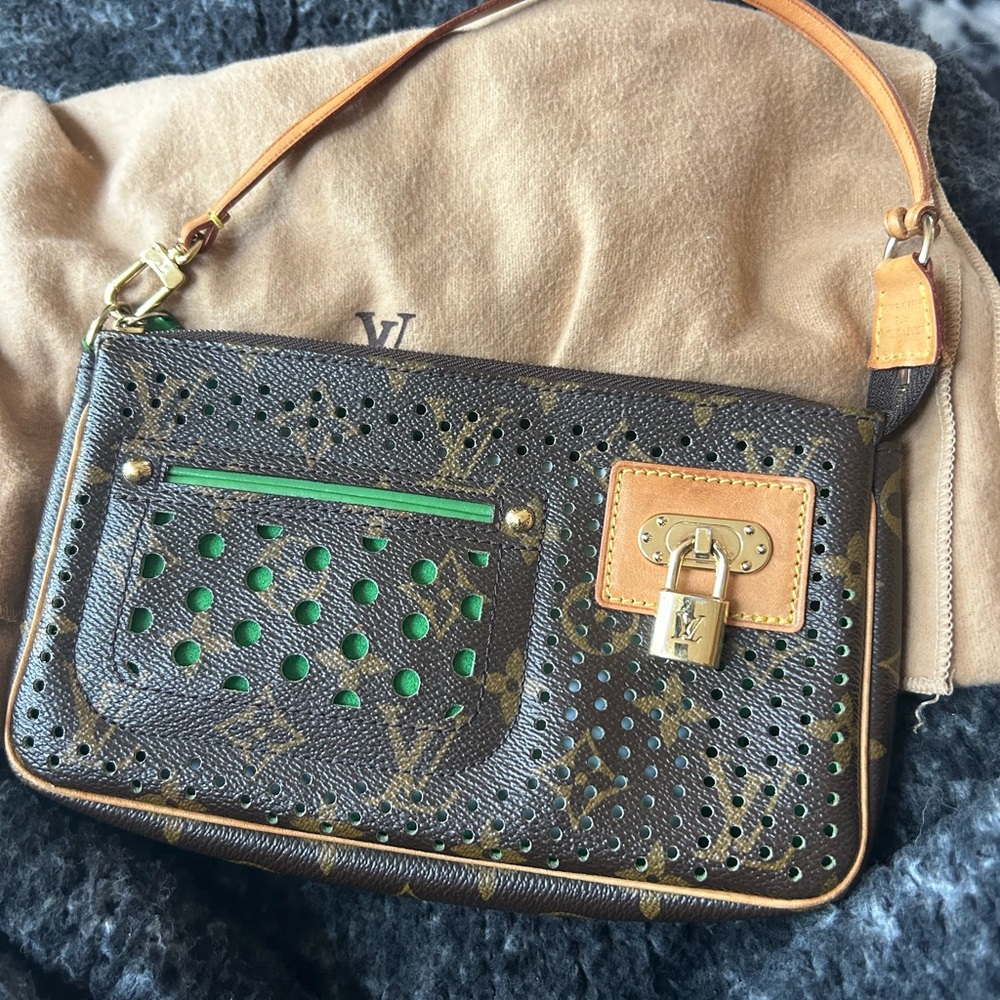 Louis Vuitton Limited Edition Pochette- sold